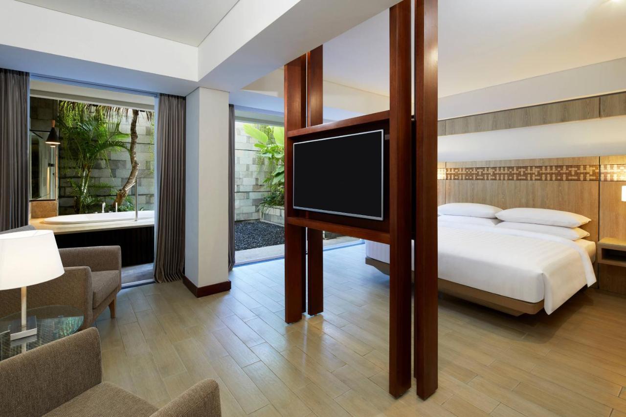Fairfield By Marriott Bali Legian Hotel Bagian luar foto